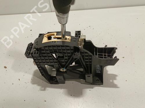 Palanca de cambios RENAULT KADJAR (HA_, HL_) 1.3 TCe 160 (HLN2) (158 hp) 22570218