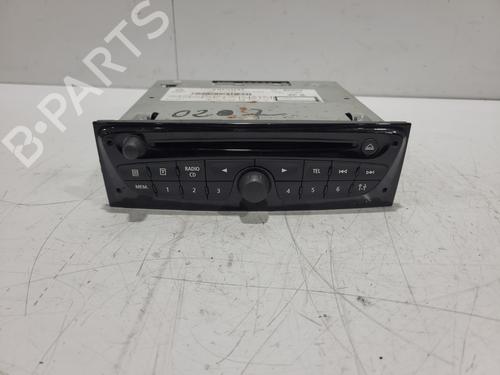 Used Radio RENAULT CLIO III (BR0/1, CR0/1) 1.5 dCi (C/BR0G, C/BR1G) (68 hp) 30305684