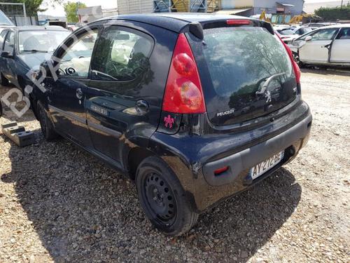 Right taillight PEUGEOT 107 (PM_, PN_) 1.0 | BP22590916C35 
