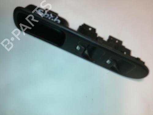 Used Left front window switch Left front window switch PEUGEOT 307 Break (3E) 2.0 HDI 90 (90 hp) 22581331 22581331