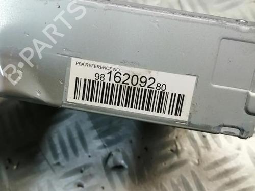 Used Radio Radio CITROËN C3 III (SX) 1.2 VTi 82 (82 hp) 22584249 22584249