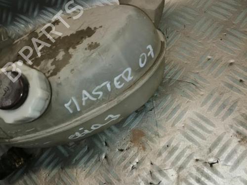 Used Expansion tank RENAULT MASTER II Van (FD) 2.5 dCi (101 hp) 22590366