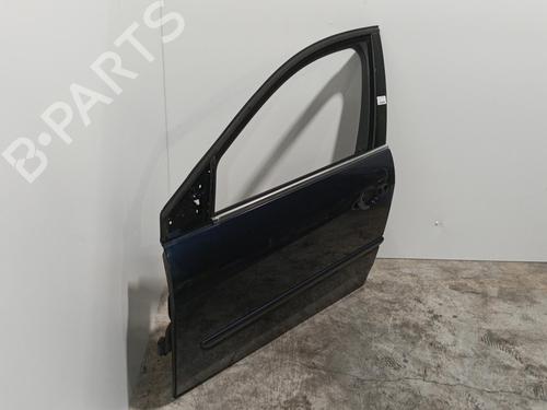 Used Left front door Left front door 22586512 22586512