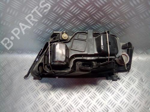 Used Right headlight Right headlight AUDI A4 B6 (8E2) 2.5 TDI quattro (180 hp) 22591928 22591928