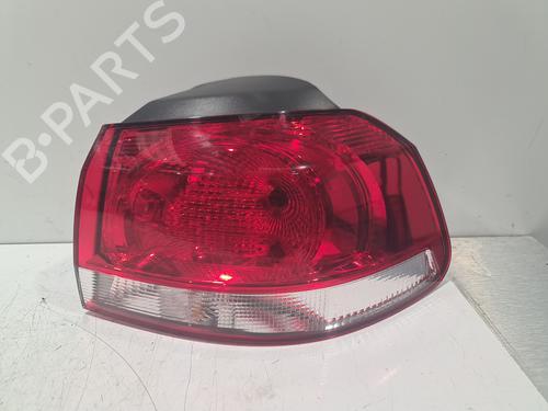 Høyre baklys VW GOLF VI (5K1) 1.6 TDI (105 hp) 32241382