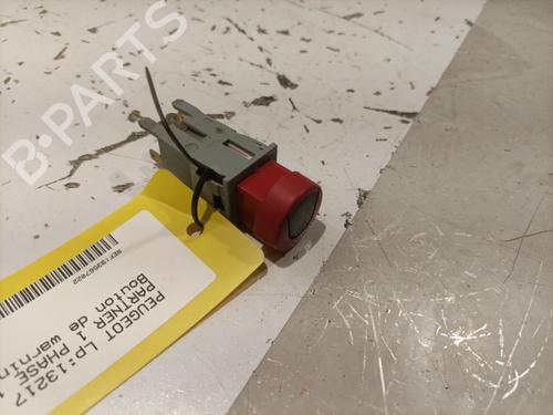 Used Warning switch Warning switch PEUGEOT PARTNER Box Body/MPV (5_, G_) 2.0 HDi (90 hp) 22577624 22577624