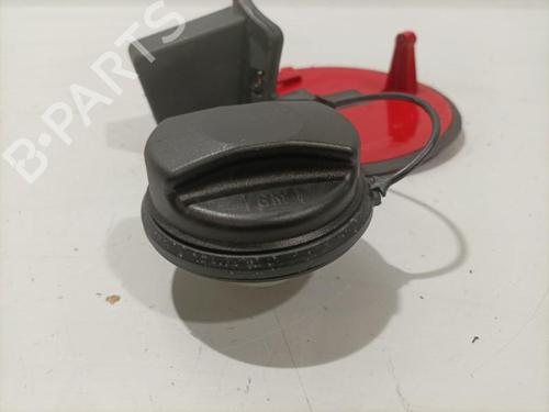 fuel-flap-opel-corsa-e-x15-14-08-68-13444788-2014-22569716 main image