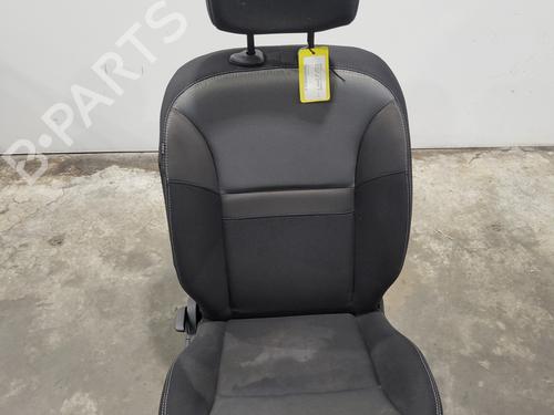 Used Right front seat RENAULT KANGOO Express (FW0/1_) 1.5 dCi 95 (FW16) (95 hp) 30729585