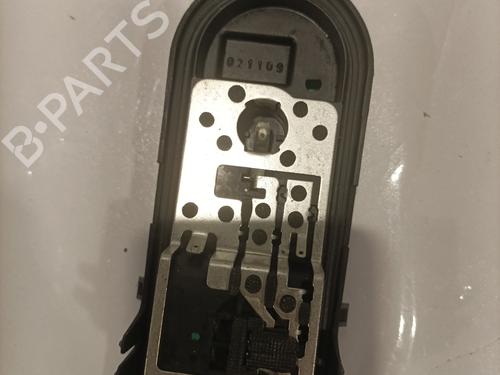 Lamp holder PEUGEOT 5008 (0U_, 0E_) 2.0 HDi 150 / BlueHDi 150 | BP23781958L10 