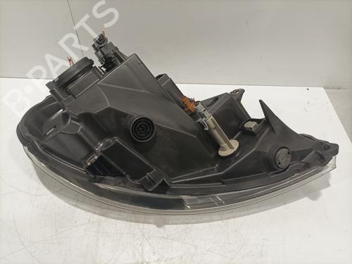 Left headlight OPEL VIVARO A Van (X83) 2.0 CDTI (F7) | BP31585786C28 