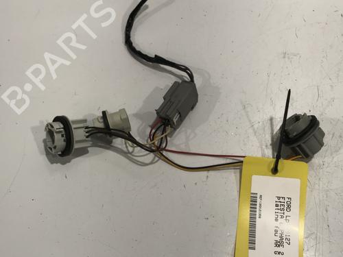 Used Lamp holder FORD FIESTA VI (CB1, CCN) 1.0 EcoBoost (100 hp) 26456812