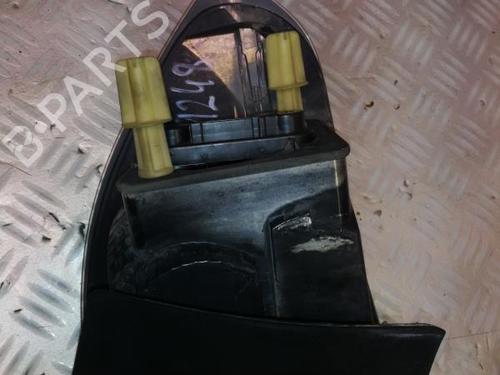 left-taillight-ford-s-max-wa6-20-tdci-1467473-2006-2007-2008-2009-2010-2011-2012-2013-2014-22571445 main image