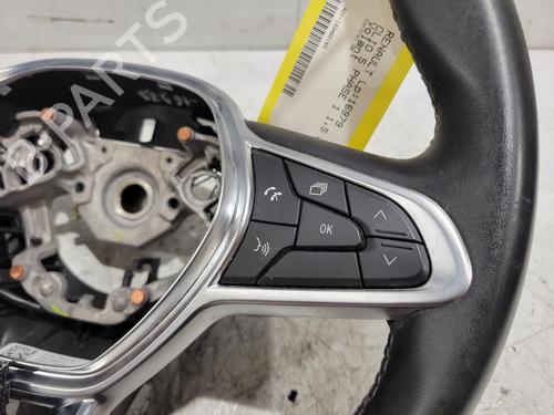 Steering wheel RENAULT CLIO V (B7_) 1.5 Blue dCi 85 (B7AG) | BP39527703C49 - Image 2