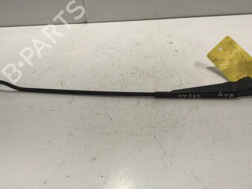 Used Front windshield wiper arm PEUGEOT 205 II (20A/C) 1.0 (50 hp) 26936649