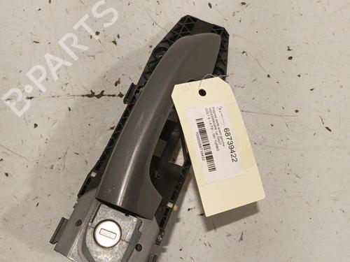 Used Front left exterior door handle VW GOLF VI (5K1) 1.4 TSI (160 hp) 22588415
