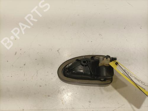 Venstre fortil invendig håndtag Venstre fortil invendig håndtag RENAULT CLIO II (BB_, CB_) [1998-2016] 33950800 33950800