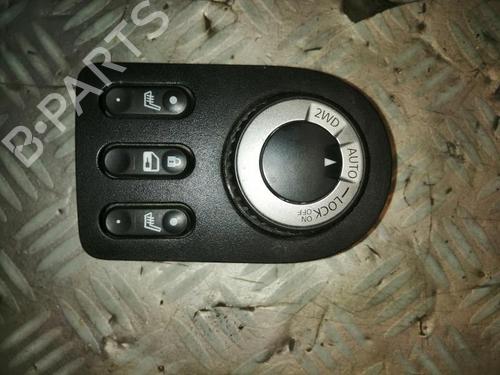 Used Switch NISSAN QASHQAI / QASHQAI +2 I (J10, NJ10, JJ10E) 2.0 dCi All-wheel Drive (150 hp) 22584063