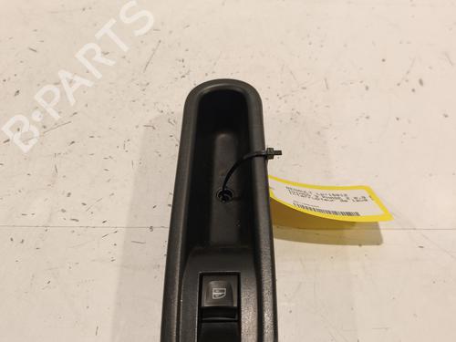 Used Right front window switch Right front window switch RENAULT TWINGO III (BCM_, BCA_) 0.9 TCe 95 (92 hp) 35924191 35924191