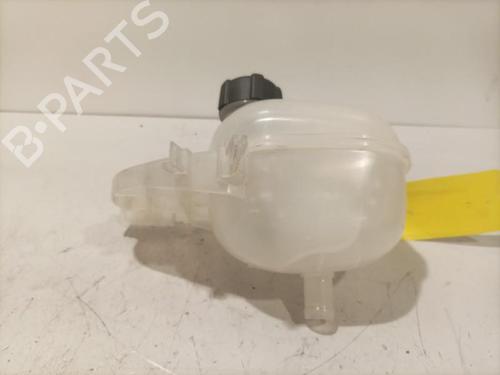 Used Expansion tank SMART FORTWO Convertible (453) electric drive (453.491) (82 hp) 22574389
