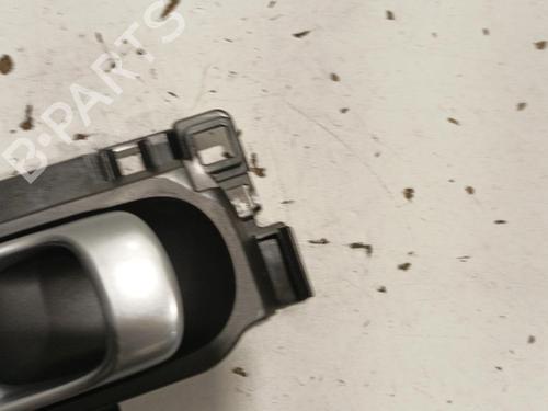 Used Front right interior door handle Front right interior door handle CITROËN C3 III (SX) 1.2 THP 110 (SXHNPS, SXHNZT, SXHNZ6) (110 hp) 22570398 22570398