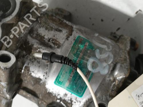 Used AC compressor AC compressor RENAULT SAFRANE II (B54_) 2.2 dT (B54G) (113 hp) 22581822 22581822