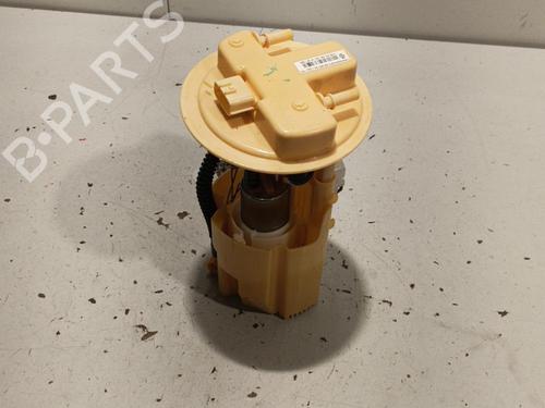 Used Fuel pump Fuel pump RENAULT CAPTUR I (J5_, H5_) 1.5 dCi 90 (J5N4, J5M5, J5MW, J5M6, J5AL, J5AJ) (90 hp) 22570285 22570285