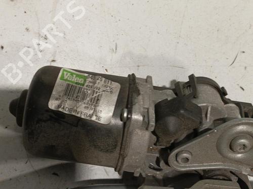 Used Front wiper motor Front wiper motor RENAULT KANGOO Express (FW0/1_) 1.5 dCi 90 (FW0G, FW05, FW08, FW11) (90 hp) 22588627 22588627