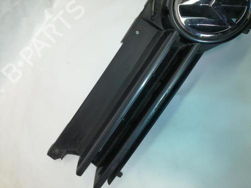 Grille VW GOLF IV (1J1) 1.6 16V | BP22581332C40 
