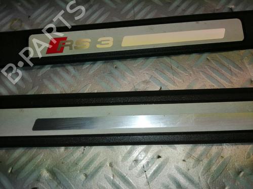 Used Electronic module Electronic module AUDI A3 Sportback (8PA) RS3 quattro (340 hp) 22578430 22578430