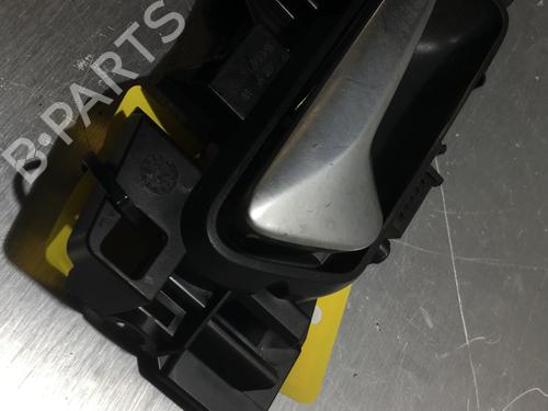 Used Front right interior door handle PEUGEOT 5008 II (MC_, MJ_, MR_, M4_) 1.2 Hybrid 136 (MRHPYC) (136 hp) 22582942