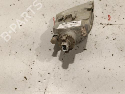Used Left front indicator Left front indicator CITROËN SAXO (S0, S1) 1.0 X (50 hp) 22581996 22581996