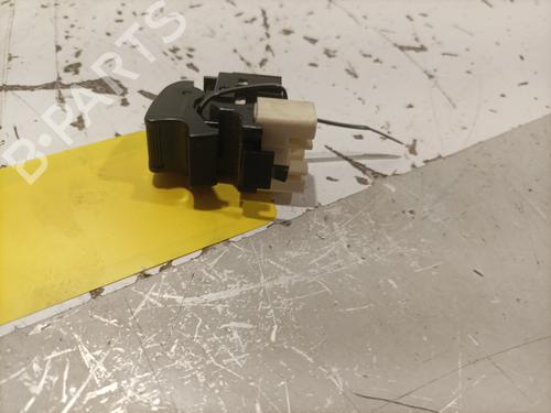 Used Right front window switch Right front window switch TOYOTA RAV 4 II (_A2_) 2.0 4WD (ACA21, ACA20) (150 hp) 22589069 22589069