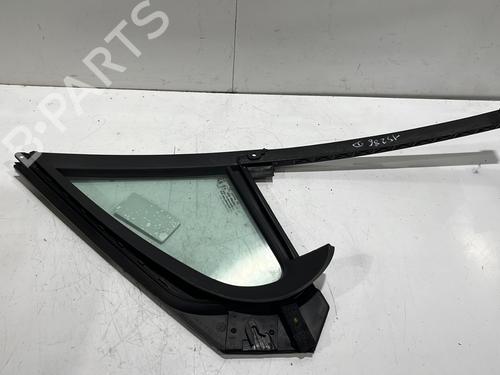 Front right quarter glass PEUGEOT 208 I (CA_, CC_) 1.6 HDi / BlueHDi 75 | BP29737777C112