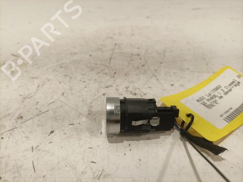 kombi-kontakt-stilkkontakt-audi-q2-gab-gag-2016-34416945 main image
