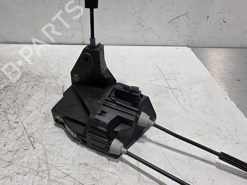 Used Front left lock Front left lock LAND ROVER RANGE ROVER EVOQUE (L551) 1.5 P300e Hybrid 4x4 (309 hp) 40251580 40251580