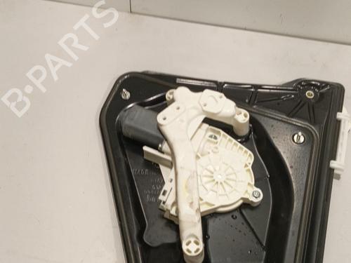 Rudehejsemekanisme venstre bagtil LAND ROVER RANGE ROVER SPORT I (L320) 2.7 D 4x4 (190 hp) 22586010