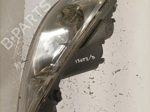 Right headlight PEUGEOT 206 Hatchback (2A/C) 1.4 HDi eco 70 | BP22589152C29 