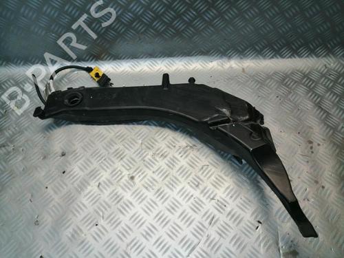 Windscreen washer tank PEUGEOT 308 II (LB_, LP_, LW_, LH_, L3_) 1.6 BlueHDi 120 | BP22591559C113