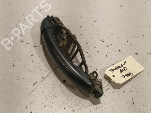 Used Front right exterior door handle VW TOUAREG (7LA, 7L6, 7L7) 2.5 R5 TDI (174 hp) 22582285