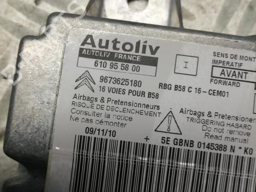 Used ECU airbags CITROËN C4 Grand Picasso I (UA_) 2.0 HDi 138 (136 hp) 22573883