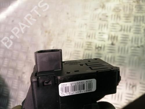 Used Switch Switch RENAULT SCÉNIC III (JZ0/1_) 2.0 dCi (JZ0Y, JZ26) (150 hp) 22575898 22575898
