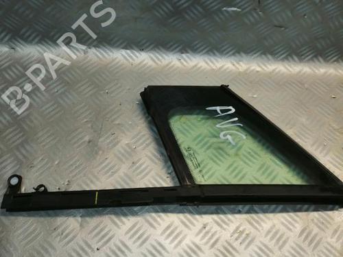 Vidro triangular frente esquerdo PEUGEOT 5008 (0U_, 0E_) 1.6 HDi (114 hp) 22591331