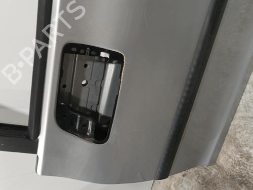 left-front-door-peugeot-1007-km_-14-9002v9-2005-22580450 main image