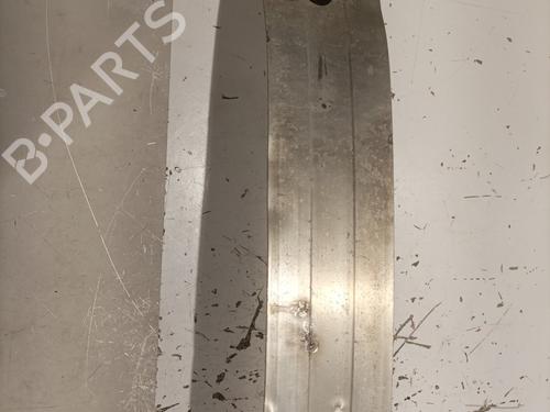 Used Front bumper reinforcement AUDI A3 (8P1) 2.0 TDI 16V (140 hp) 22583104