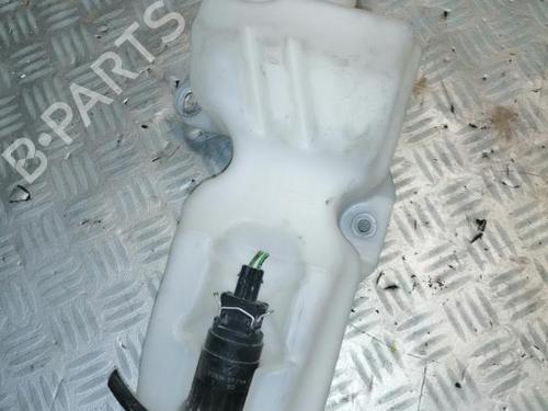 Used Windscreen washer tank FIAT 500 (312_) 1.2 (312AXA1A) (69 hp) 22590360