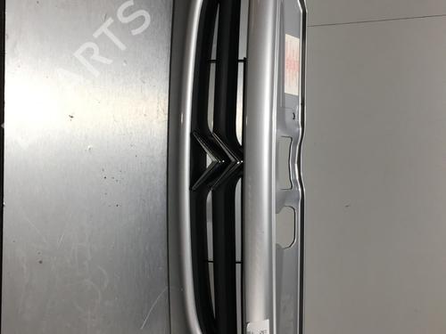 Used Grille CITROËN SAXO (S0, S1) 1.1 X, SX (60 hp) 26297177