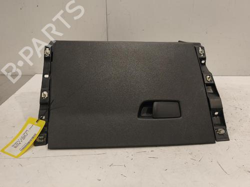 Used Glove box Glove box 37748027 37748027