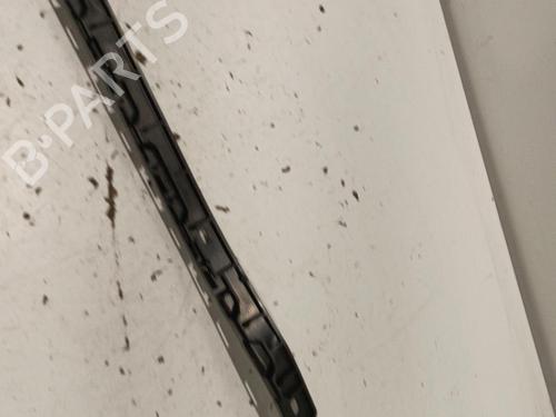 Used Rear bumper bracket MERCEDES-BENZ V-CLASS (W447) V 250 BlueTEC / d (447.811, 447.813, 447.815) (190 hp) 22581633