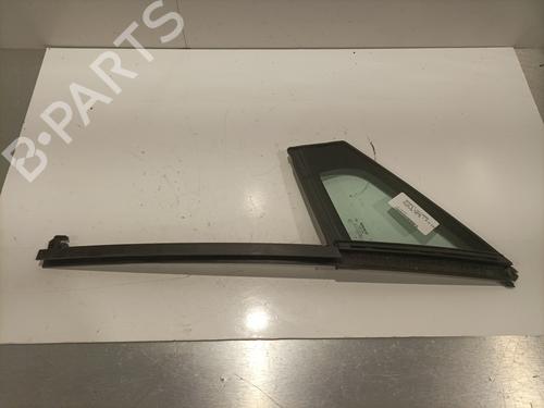 Vidro triangular frente esquerdo Vidro triangular frente esquerdo RENAULT CLIO IV (BH_) 0.9 TCe 90 (BHNF, BHMA, BHMH, BHJK, BHJR) (90 hp) 33950711 33950711