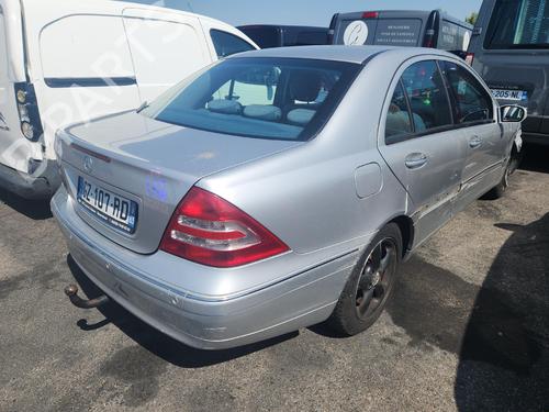 Brugte MERCEDES-BENZ C-CLASS (W203) C 200 CGI Kompressor (203.043) 4961641
